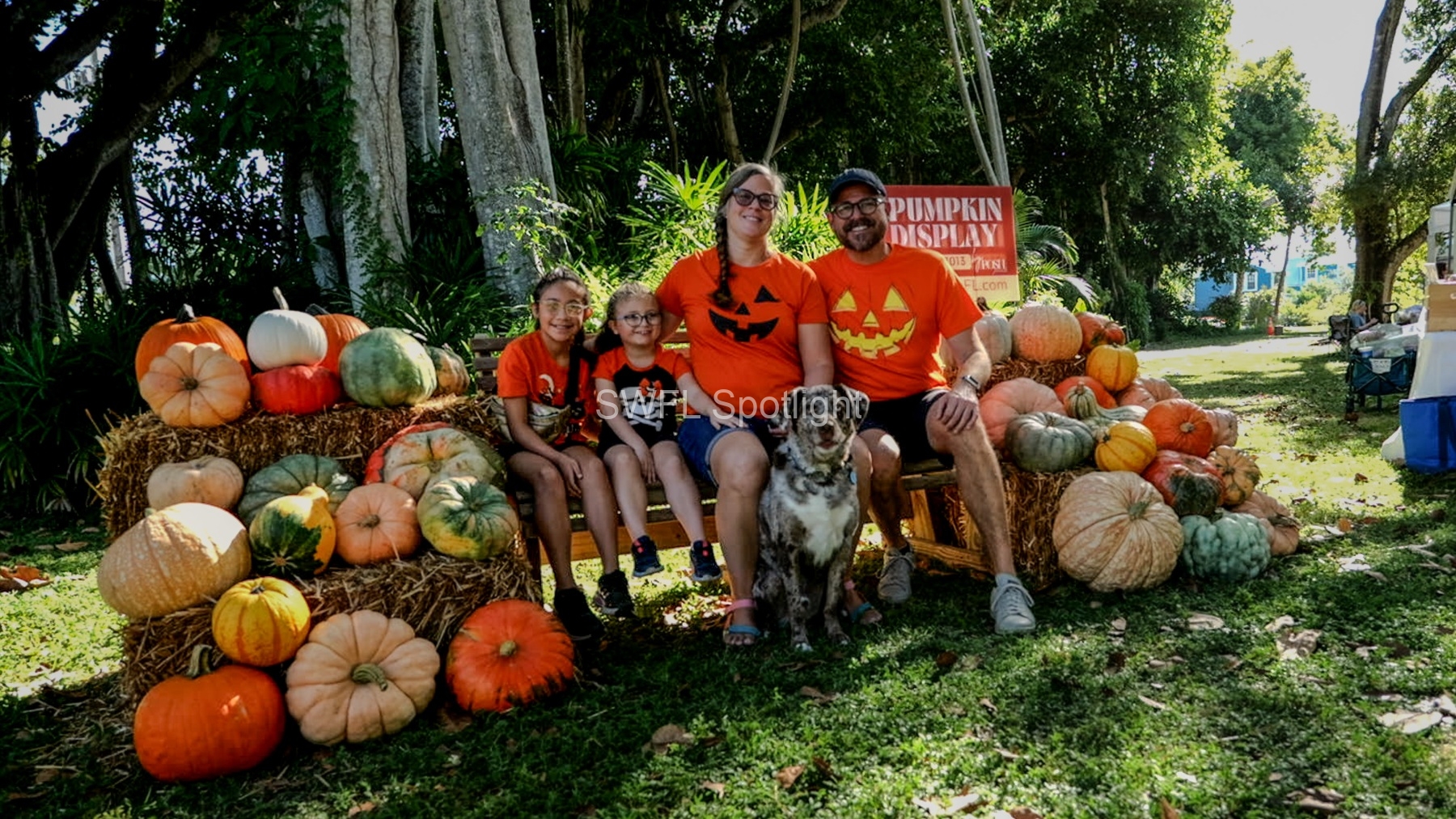 Pumpkin-Patch-Family